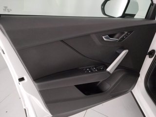 AUDI Q2 30 2.0 tdi business