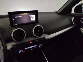 AUDI Sq2 2.0 tfsi sport attitude quattro s-tronic