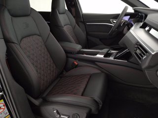 AUDI Sq8 sportback e-tron sport attitude quattro