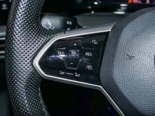 VOLKSWAGEN Golf 1.5 tsi evo r-line 130cv