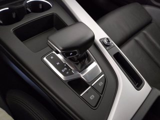 AUDI A4 allroad 40 2.0 tdi mhev identity contrast quattro 204cv s-tronic