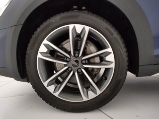 AUDI A4 allroad 40 2.0 tdi mhev identity contrast quattro 204cv s-tronic