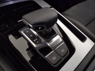 AUDI Q5 40 2.0 tdi mhev 12v s line quattro s-tronic