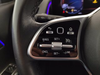 MERCEDES Glb 180 d sport plus auto