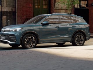 VOLKSWAGEN Tiguan 2.0 tdi r-line 4motion 193cv dsg