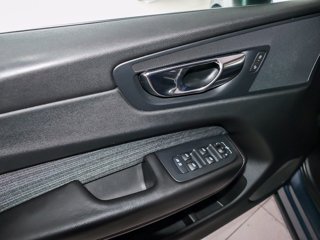 VOLVO Xc60 2.0 b4 core awd auto