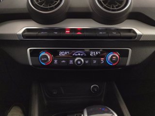 AUDI Q2 30 2.0 tdi business advanced s-tronic