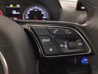 AUDI Q2 30 2.0 tdi business advanced s-tronic