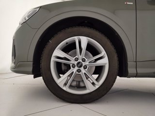 AUDI Q3 35 1.5 tfsi mhev s line edition s-tronic