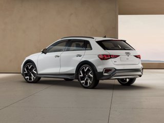 AUDI A3 allstreet TDI 110 kW S tronic Identity Contrast