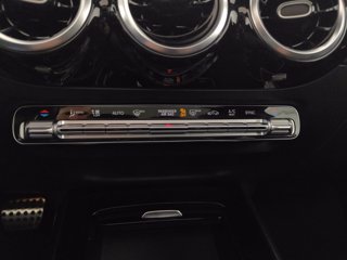 MERCEDES Gla 200 d premium auto