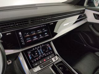 AUDI Q8 55 3.0 tfsi mhev sport quattro tiptronic