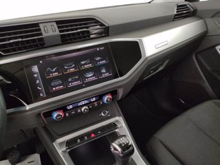 AUDI Q3 35 1.5 tfsi business