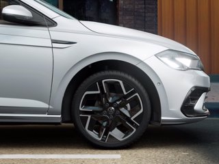 VOLKSWAGEN Polo 1.0 tsi r-line plus 95cv