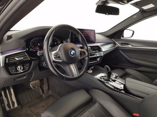 BMW 540d touring mhev 48v xdrive msport auto