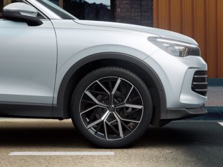 VOLKSWAGEN Tiguan 1.5 etsi elegance 150cv dsg