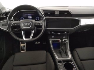 AUDI Q3 35 1.5 tfsi business advanced s-tronic