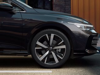 VOLKSWAGEN Golf 1.5 tsi ehybrid style 204cv dsg