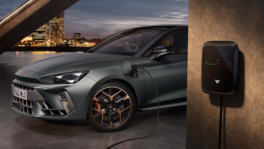 Imgi 46 New Cupra Leon 2024 Charging Front Left View