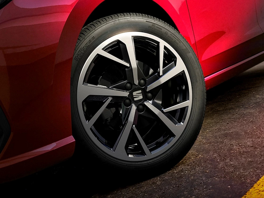 Imgi 116 Seat Ibiza Pa Fr 17 Inch Dynamic Machined Alloy Wheels