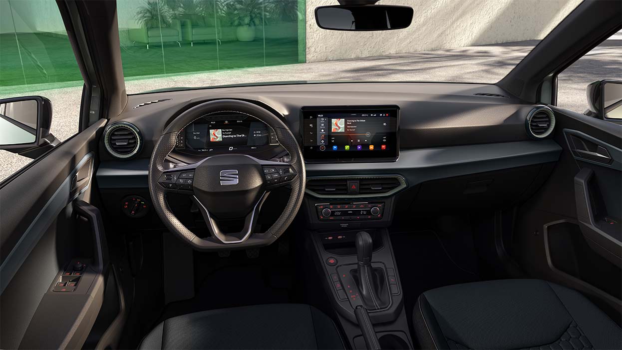 SEAT Arona Black Edition interni