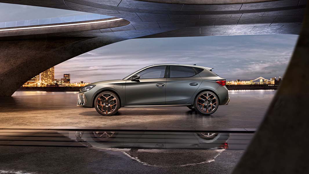 Imgi 22 2024 Cupra Leon Grey Copper Wheels Side View