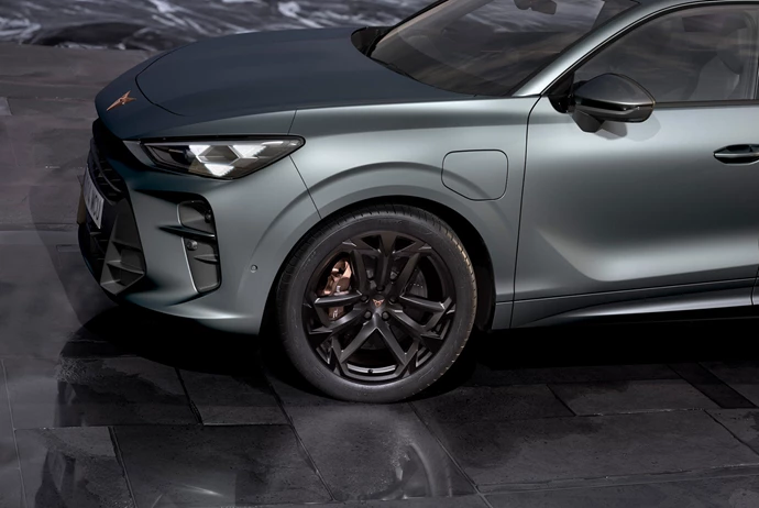 New Cupra Terramar Akebono Brakes Wheel