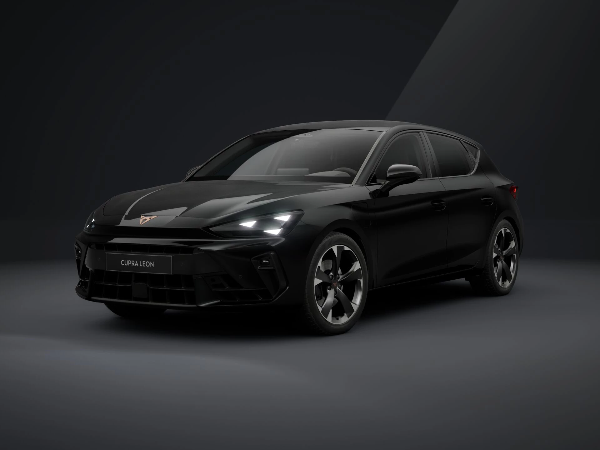 Leon Nero Midnight