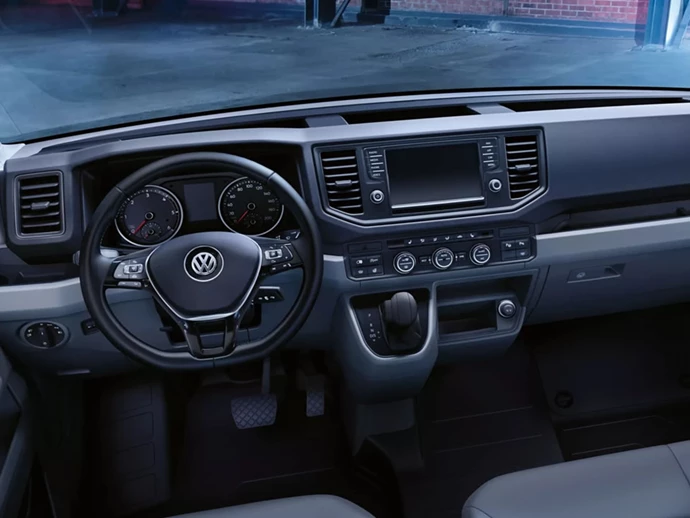 Volkswagen Crafter 01