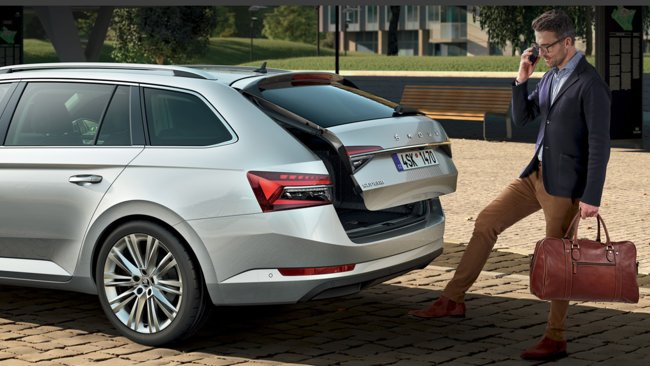 Superb Wagon 03