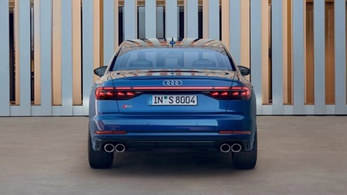 S8 Back