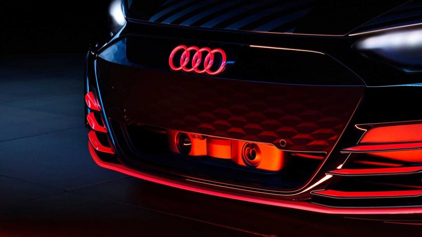 Audi E Tron Gt Tra Lavorazioni Artigianali E Tecnologia All Avanguardia